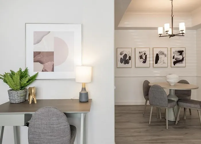 Landing Modern With Amazing Amenities Chandler